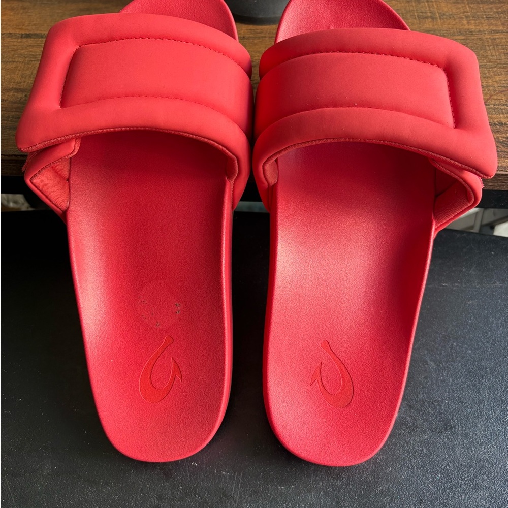 OluKai Vibrant Red Slide Sandals